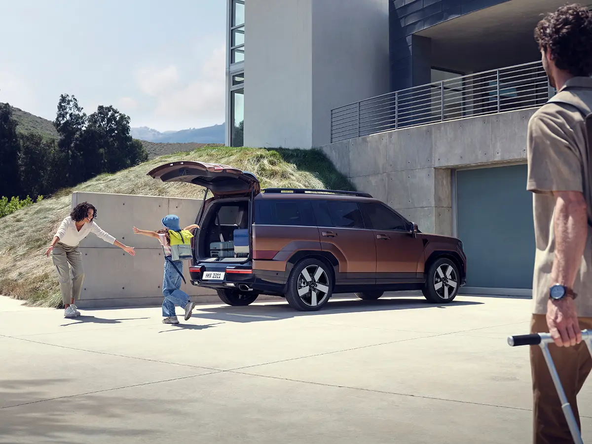 Hyundai SANTA FE — vista exterior